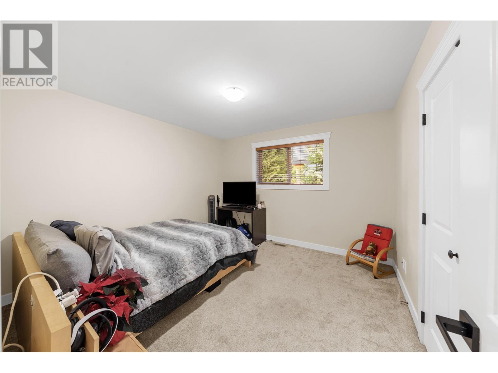 1782 DEPOT ROAD, Squamish real estate listing R2977710