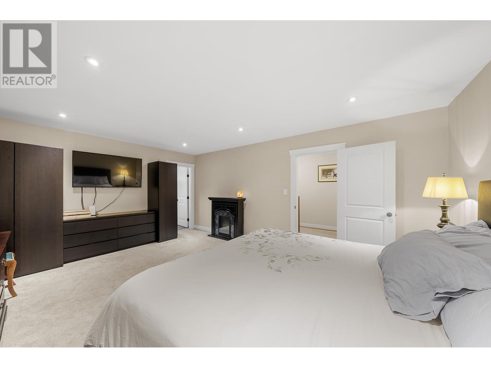 1782 DEPOT ROAD, Squamish real estate listing R2977710