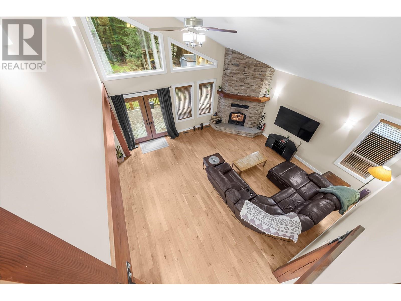 1782 DEPOT ROAD, Squamish real estate listing R2977710