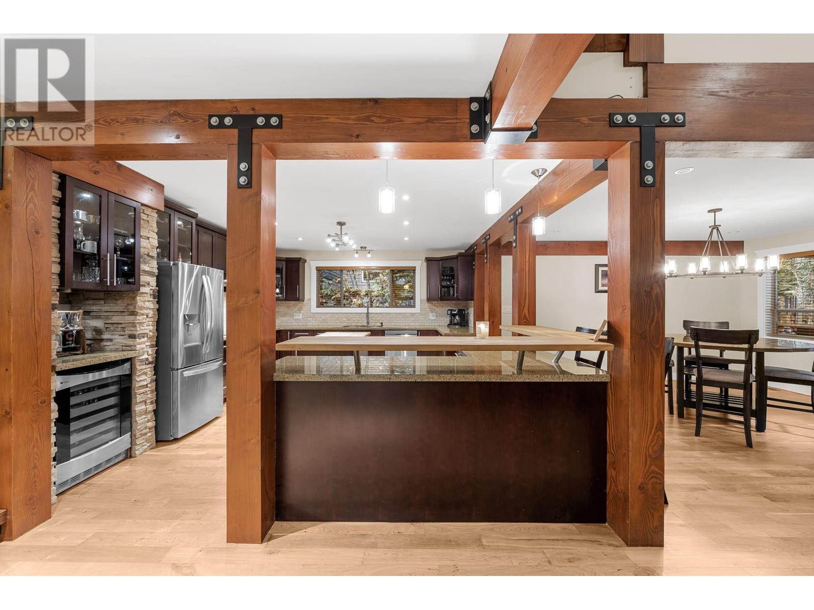 1782 DEPOT ROAD, Squamish real estate listing R2977710