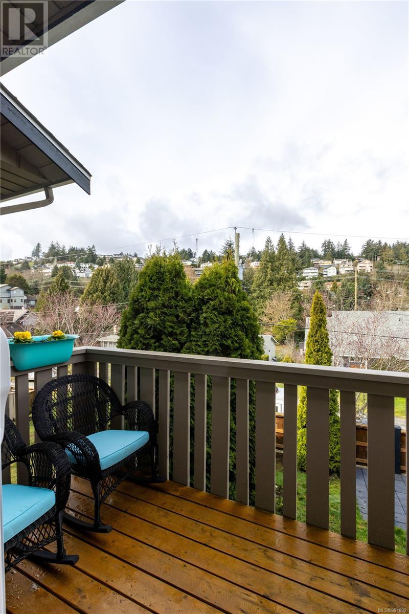 5 3341 Mary Anne Crescent, Colwood