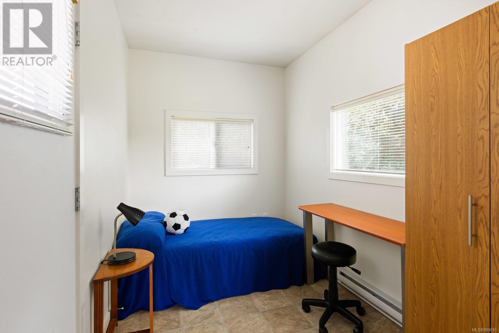  3918 Cedar Hill Cross Road, Saanich