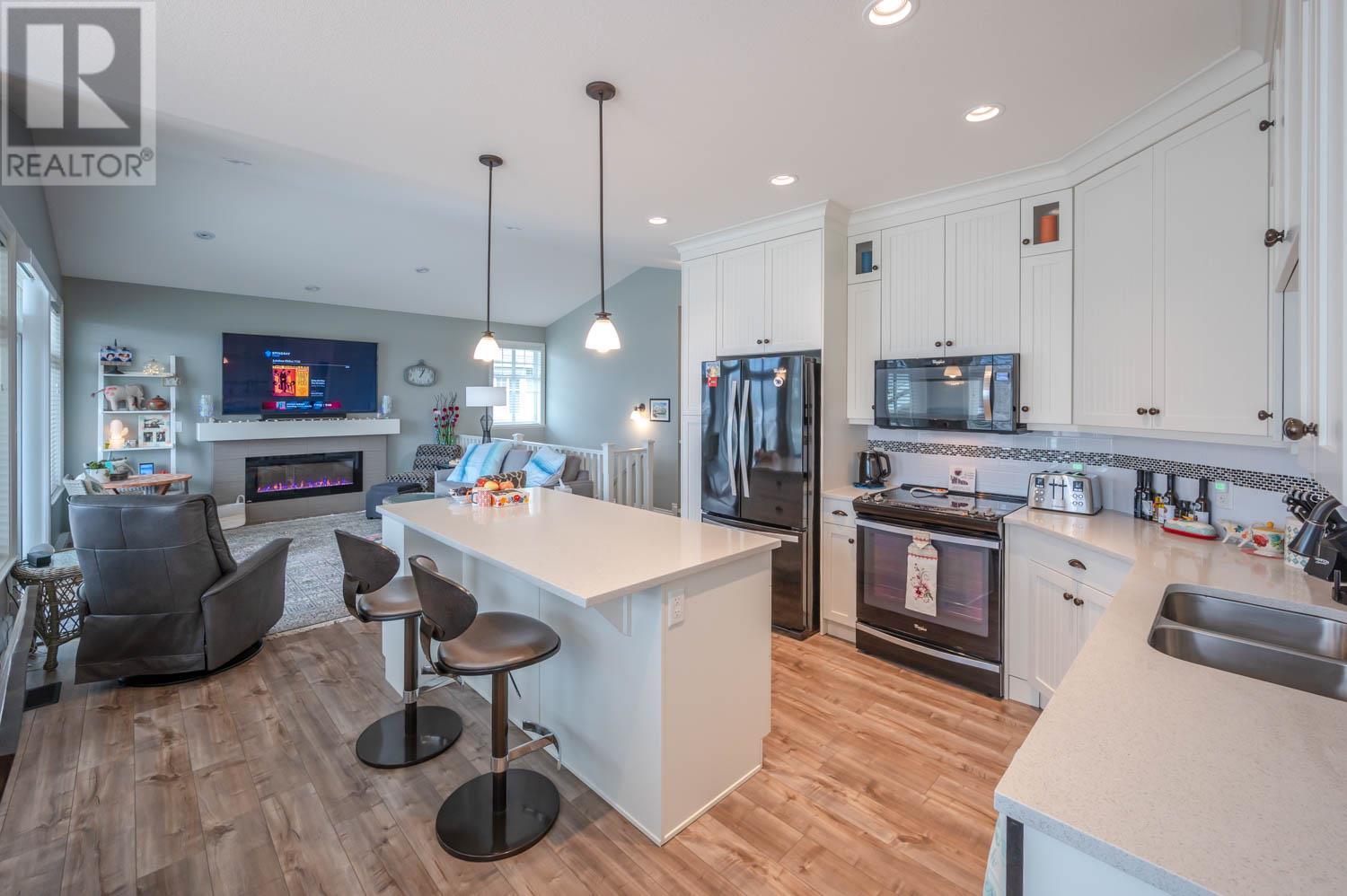 199 2450 Radio Tower Road, Oliver