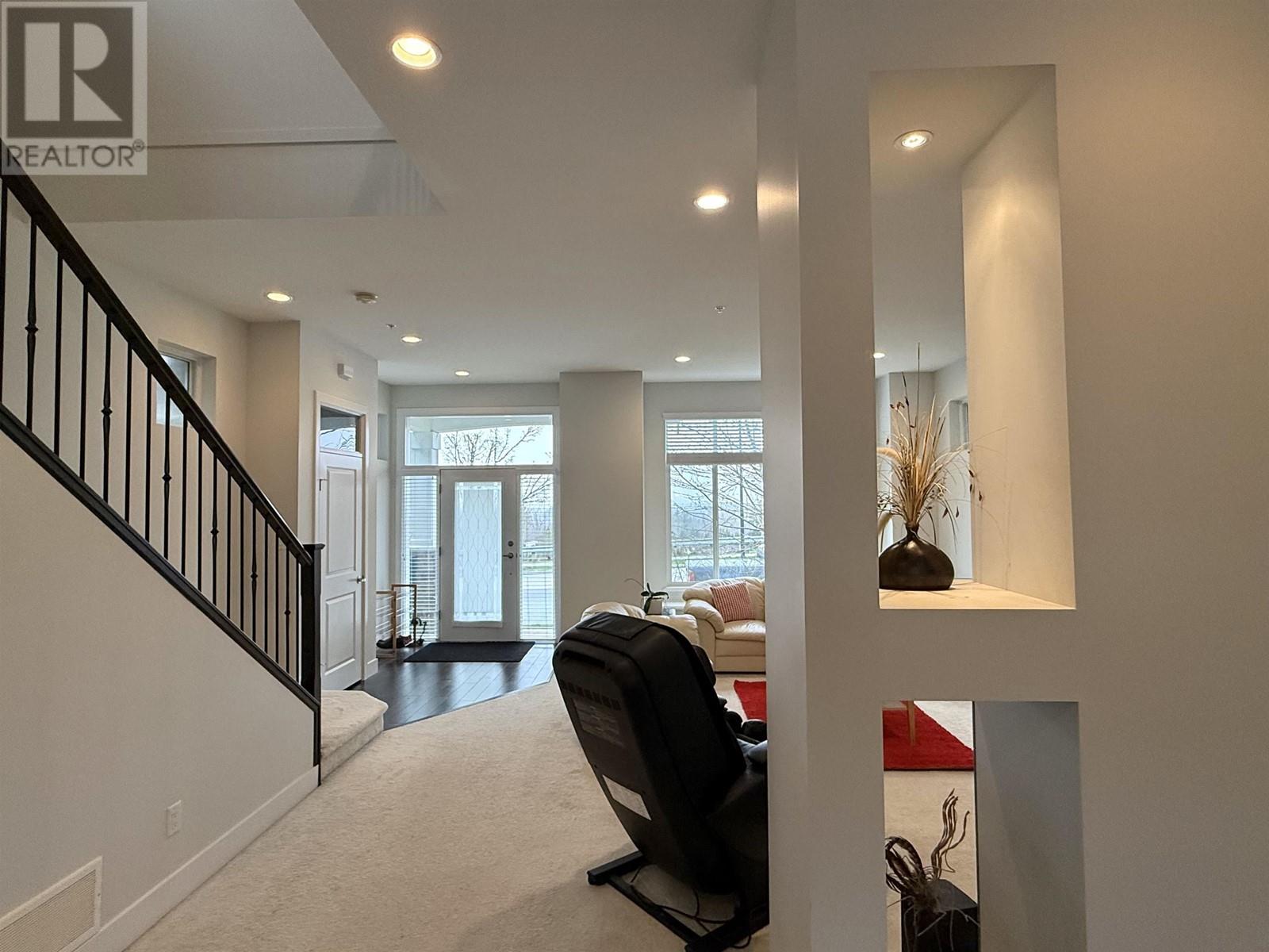 10420 JACKSON ROAD, Maple Ridge real estate listing R2976951