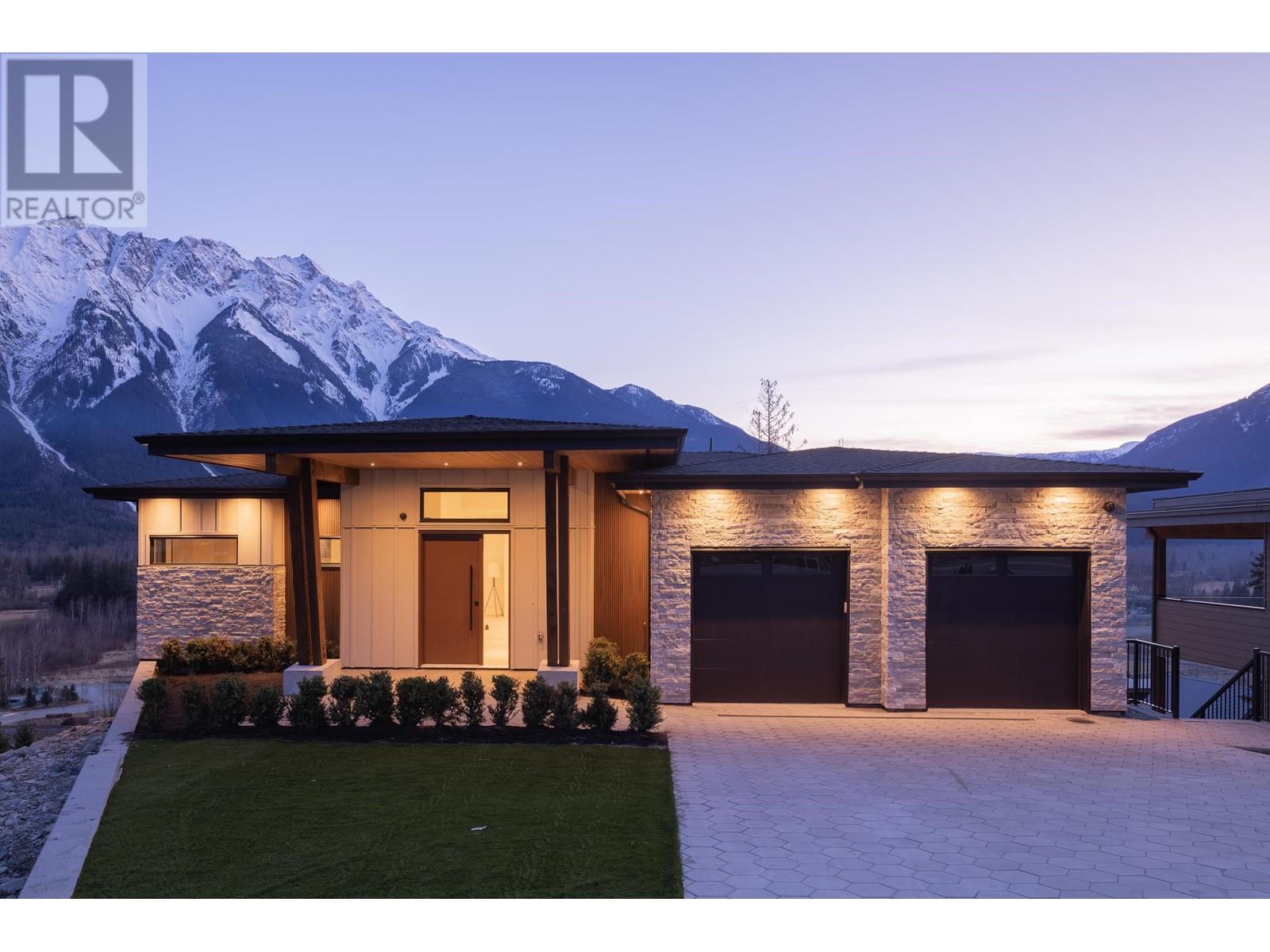 7679 CERULEAN DRIVE, Pemberton