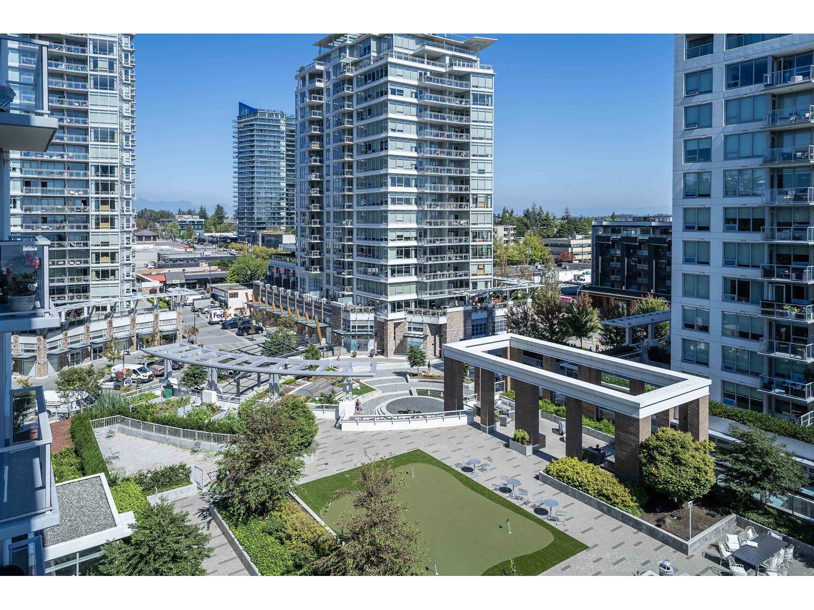 805 15165 THRIFT AVENUE, White Rock real estate listing R2977787