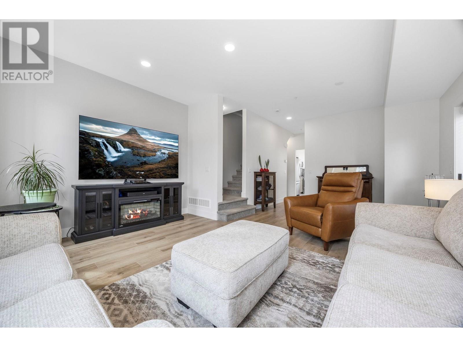 15 13098 Shoreline Way, Lake Country