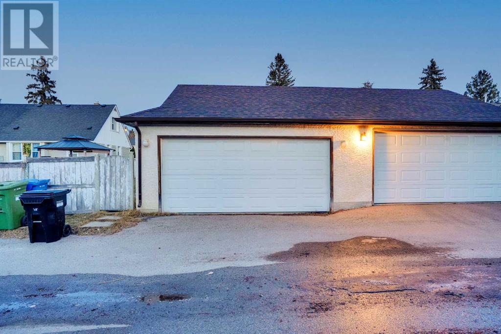 Single Family House for Sale in  Passchendaele Road SW Garrison Woods Calgary 