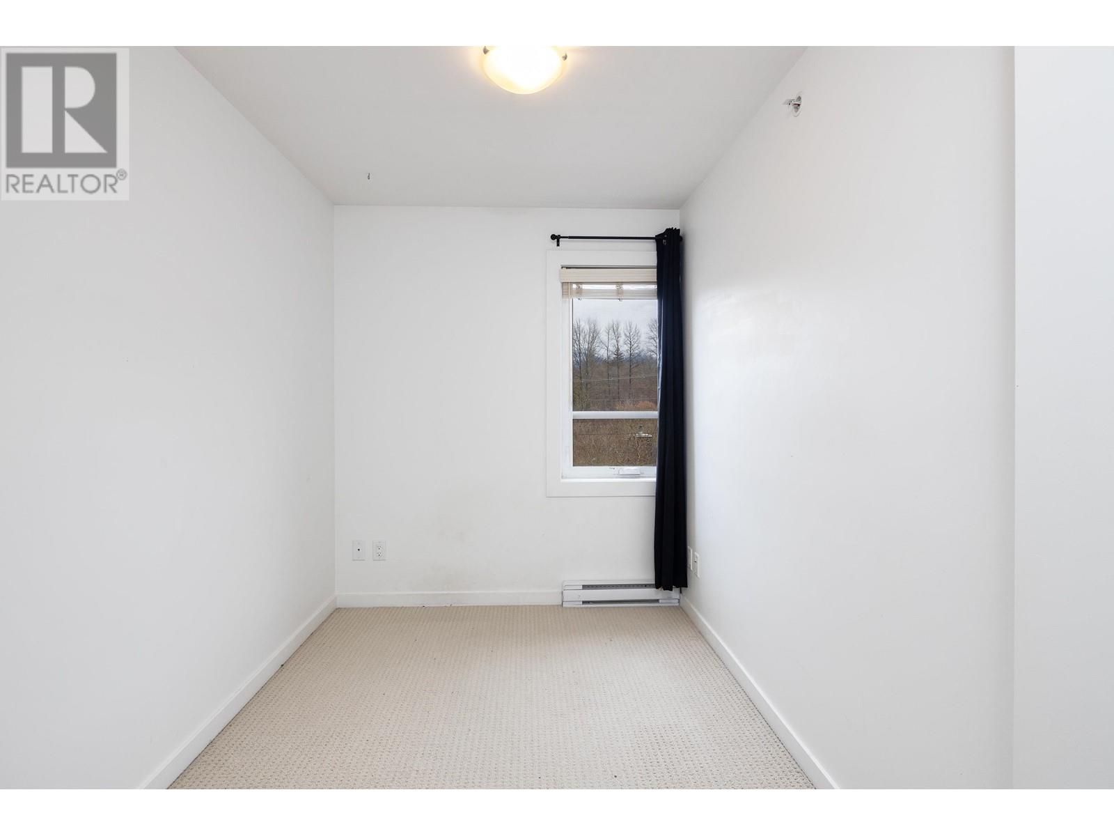 2 1188 WILSON CRESCENT, Squamish real estate listing R2977773