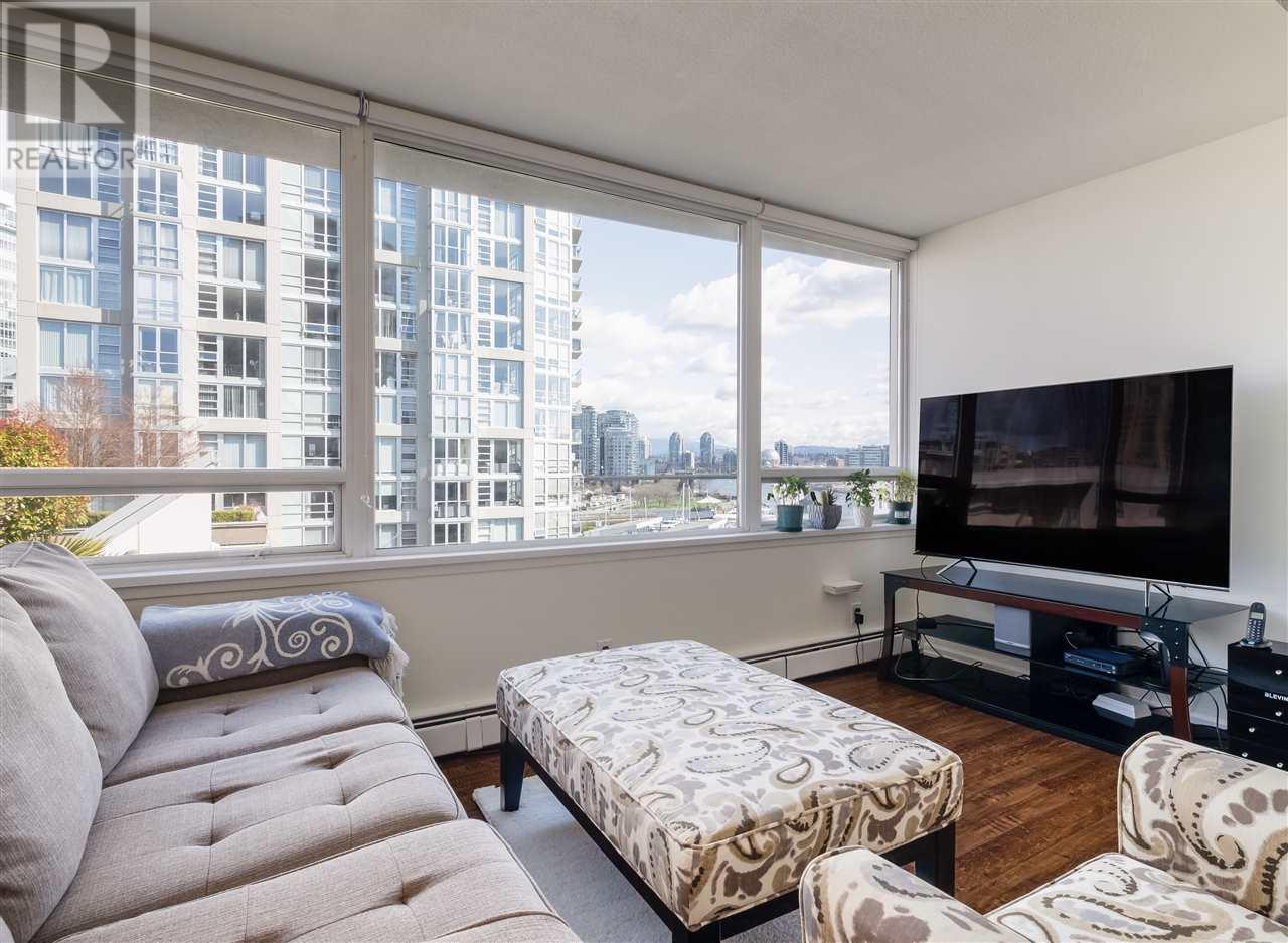 907 1288 MARINASIDE CRESCENT, Vancouver real estate listing R2974432