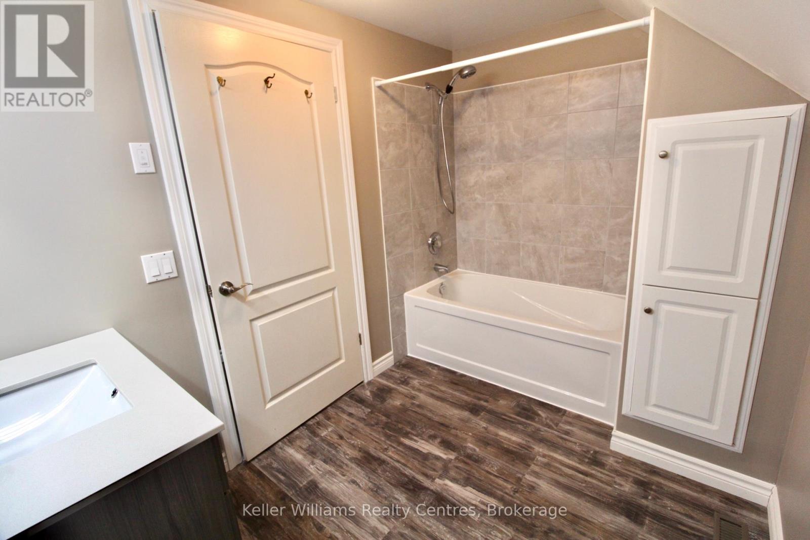 Photo 35 of 113 Lake Rosalind Road 1, Brockton ON