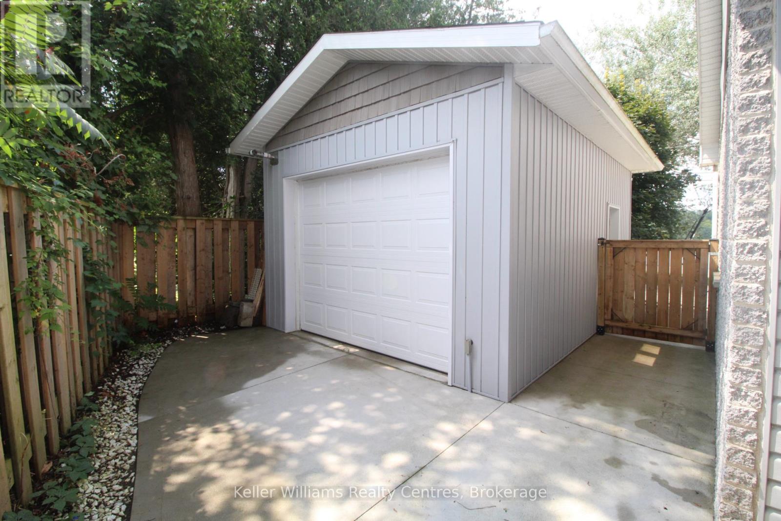 Photo 43 of 113 Lake Rosalind Road 1, Brockton ON