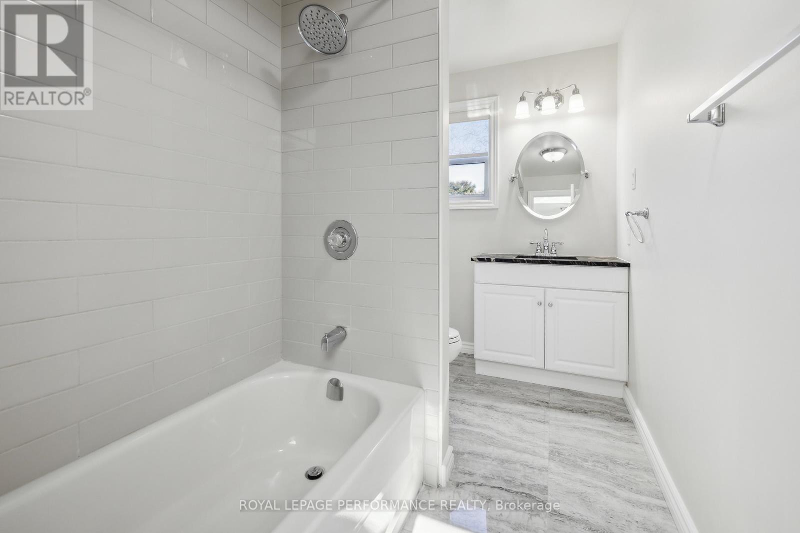 Photo 32 of 1873 Du Clairvaux Road, Ottawa ON
