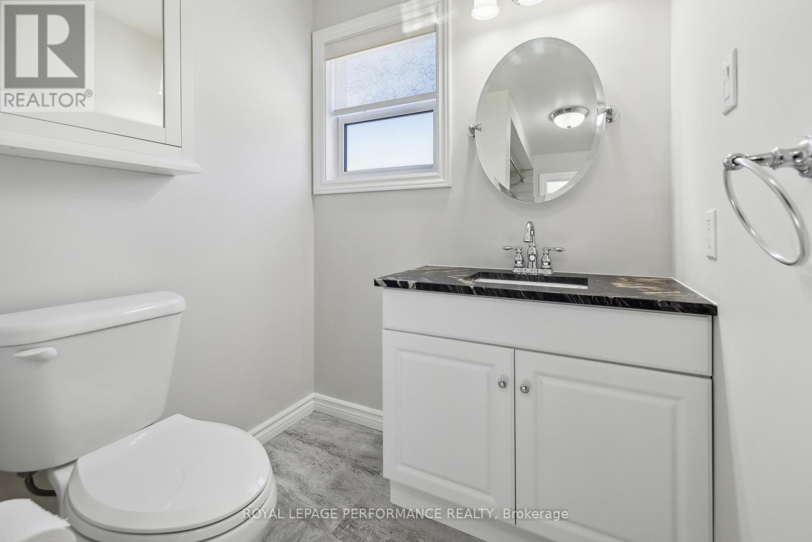 Photo 33 of 1873 Du Clairvaux Road, Ottawa ON