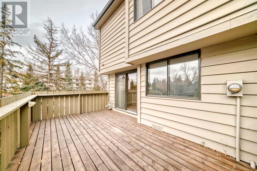 Single Family House for Sale in    Street NW Varsity Calgary 