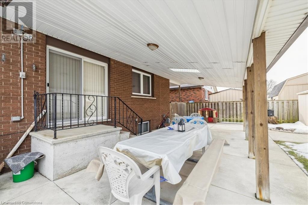 Photo 38 of 40 Purnell Drive, Hamilton ON
