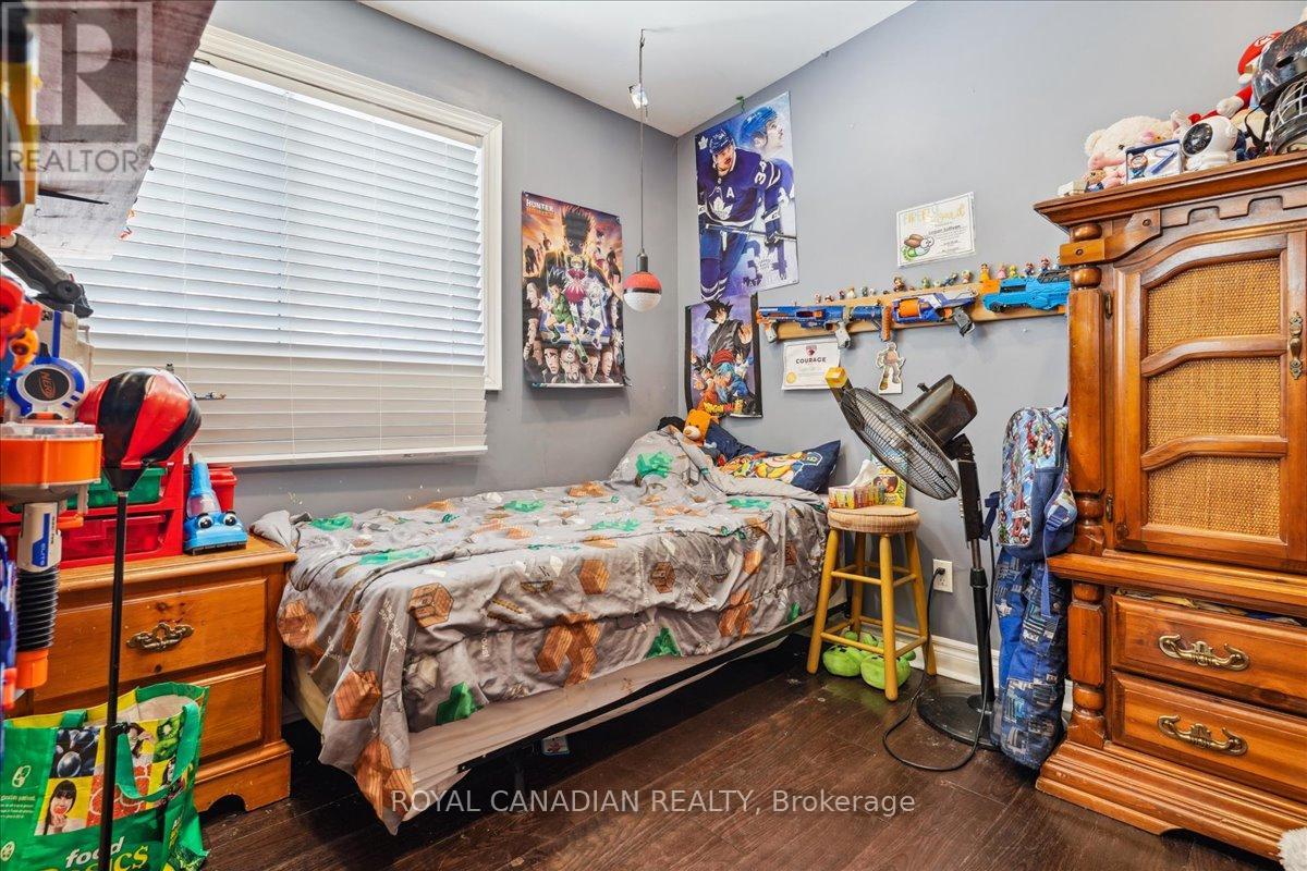 Photo 14 of 341 George Street, Peterborough Central ON