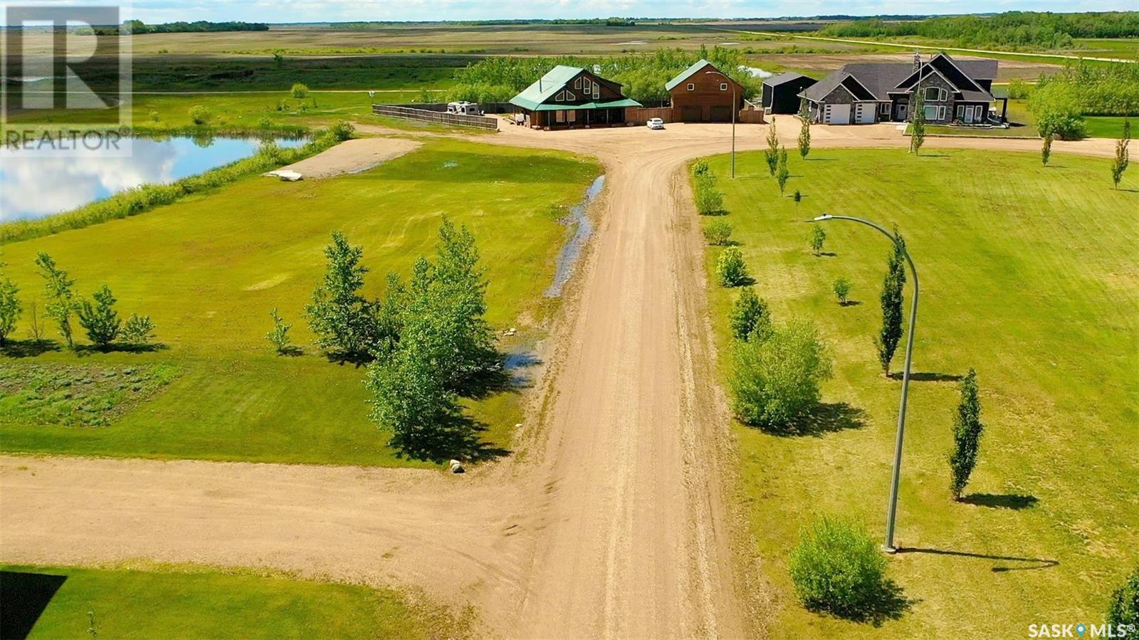 Photo 18 of 23 And 24 Country Crescent, Chorney Beach SK