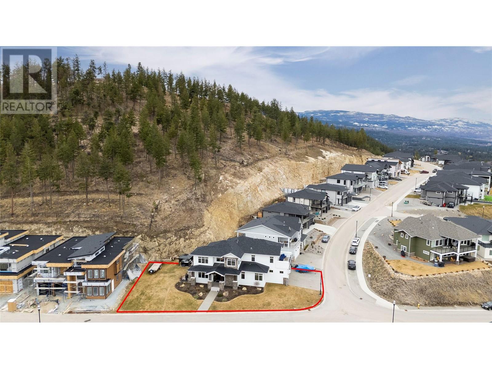 Photo 9 of 2191 Lavetta Drive, Kelowna BC