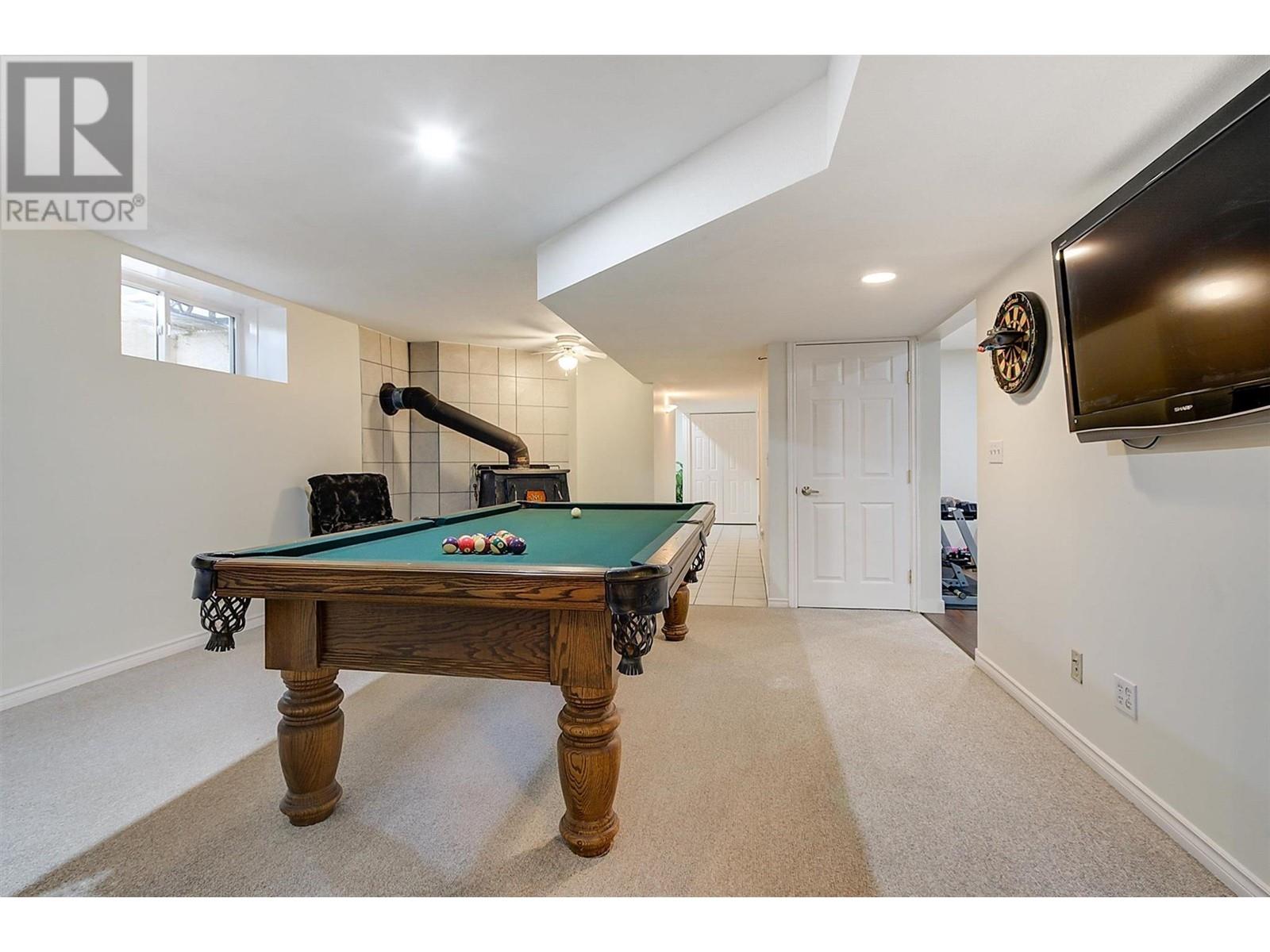 2547 Sexsmith Road, Kelowna