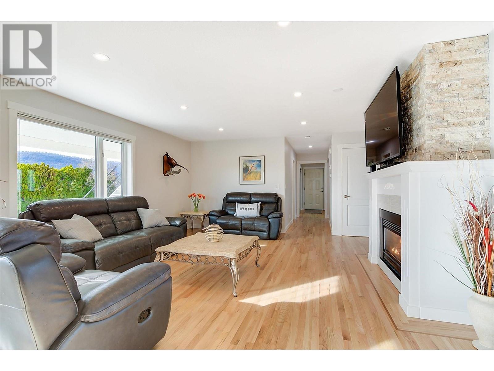 2547 Sexsmith Road, Kelowna