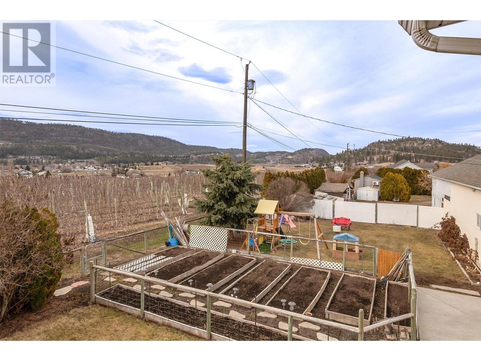 2547 Sexsmith Road, Kelowna