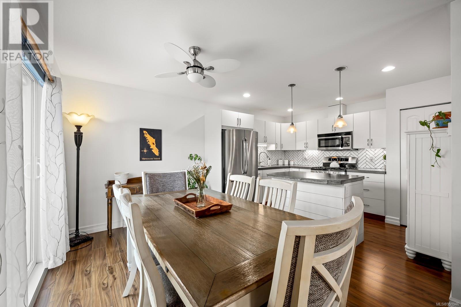 B 1743 England Ave, Courtenay
