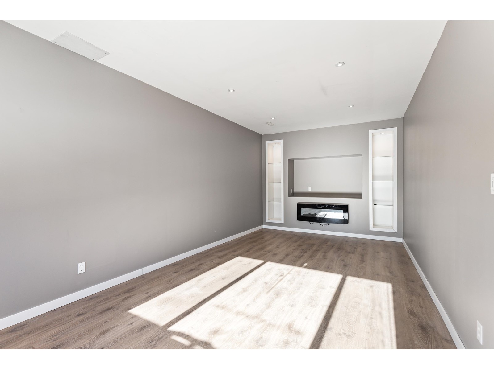 2263 SENTINEL DRIVE, Abbotsford
