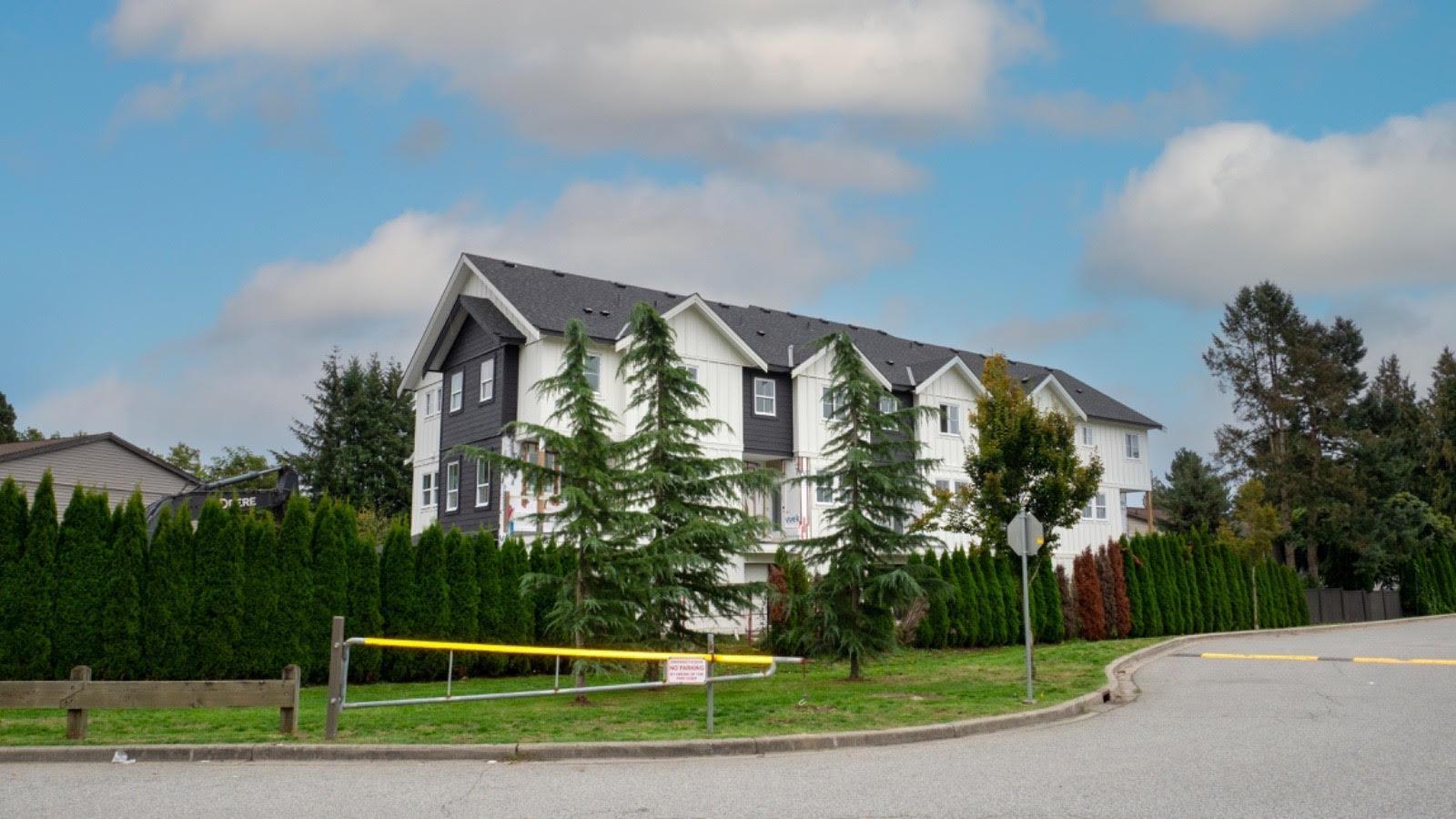 5 2360 CRESCENT WAY, Abbotsford