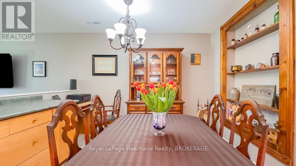 Photo 12 of 4 Ducharme Crescent, Bluewater ON