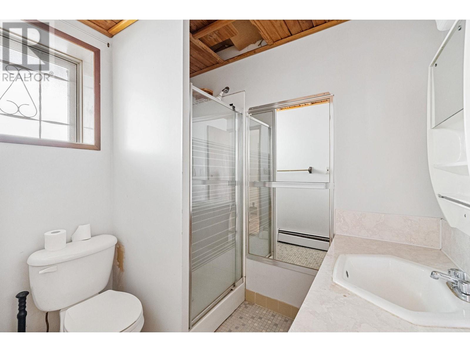  2983 Conlin Court, Kelowna