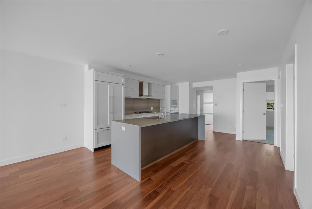 202 1150 OXFORD STREET, White Rock real estate listing R2977956