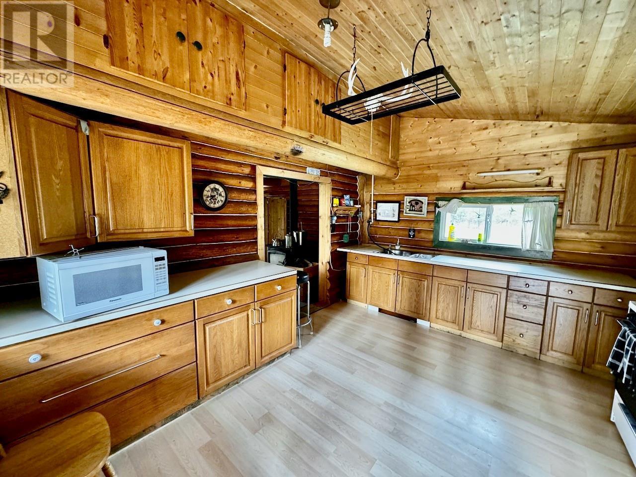 8915 Christian Valley Road, Westbridge