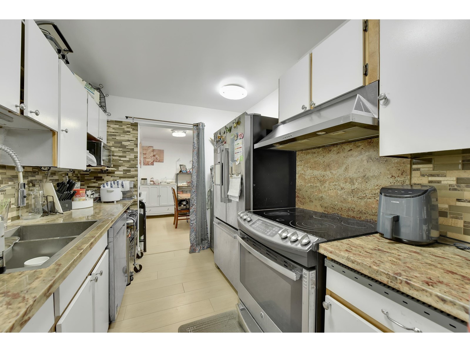 Photo 14 of 6 10698 151 A Street, Surrey BC