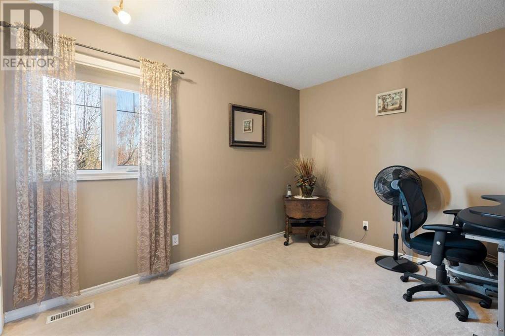 Single Family House for Sale in  Riverbend Drive SE Riverbend Calgary 