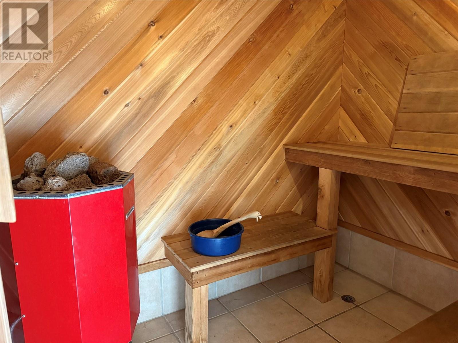  9703 3A Highway, Kuskanook