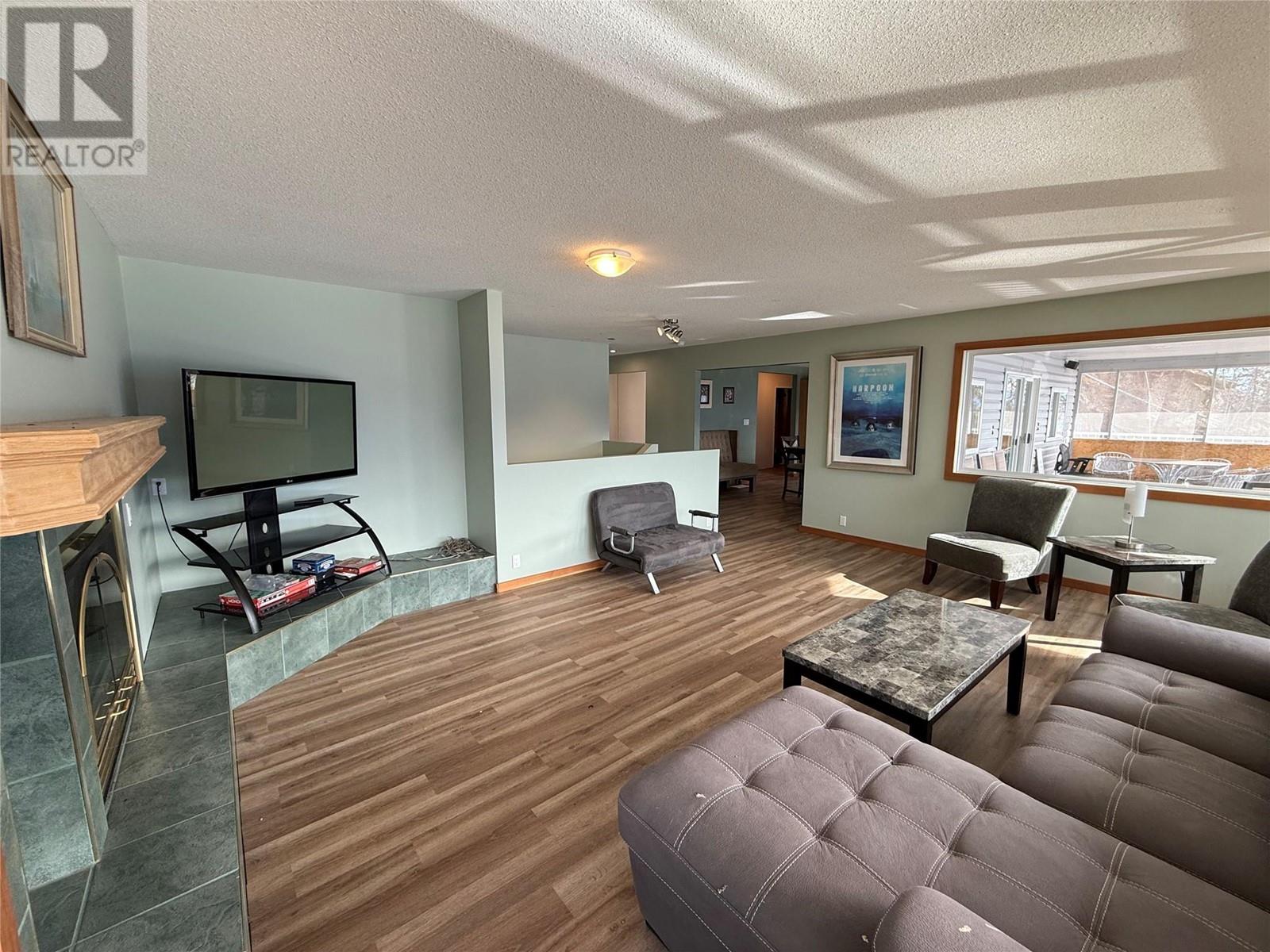  9703 3A Highway, Kuskanook