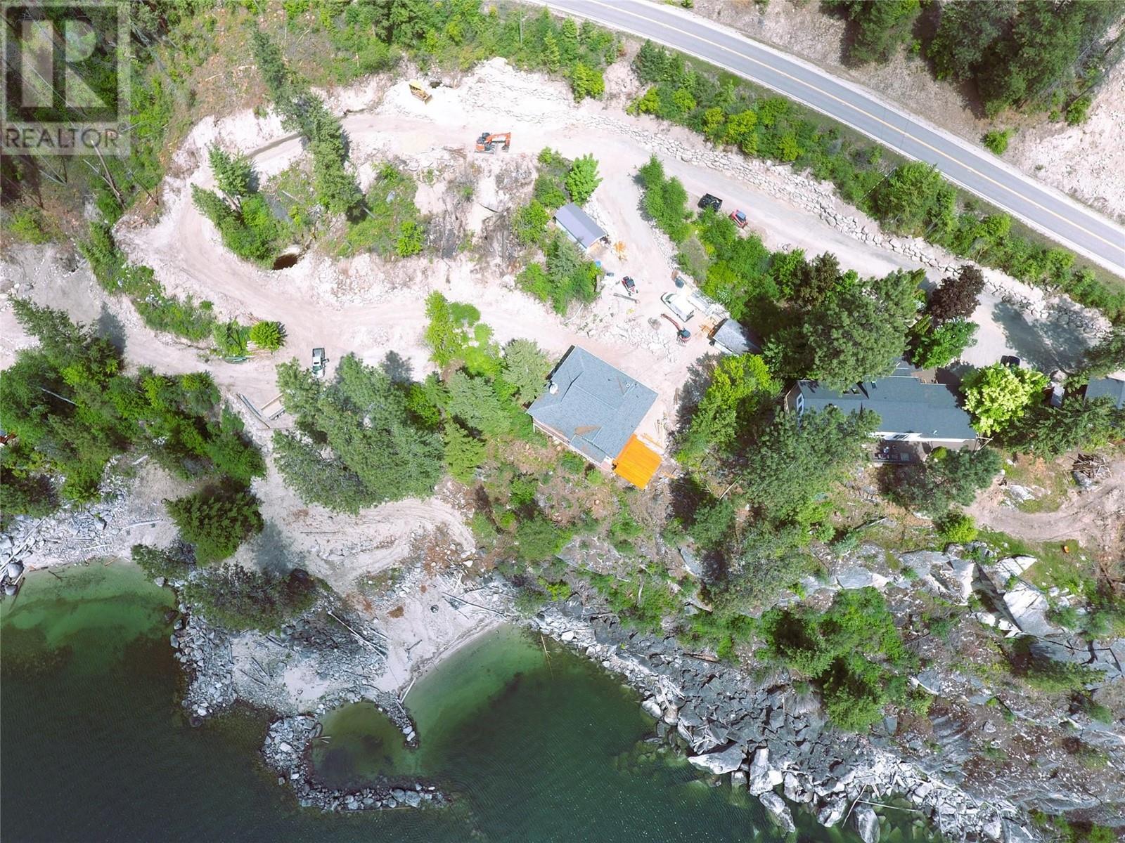  9703 3A Highway, Kuskanook