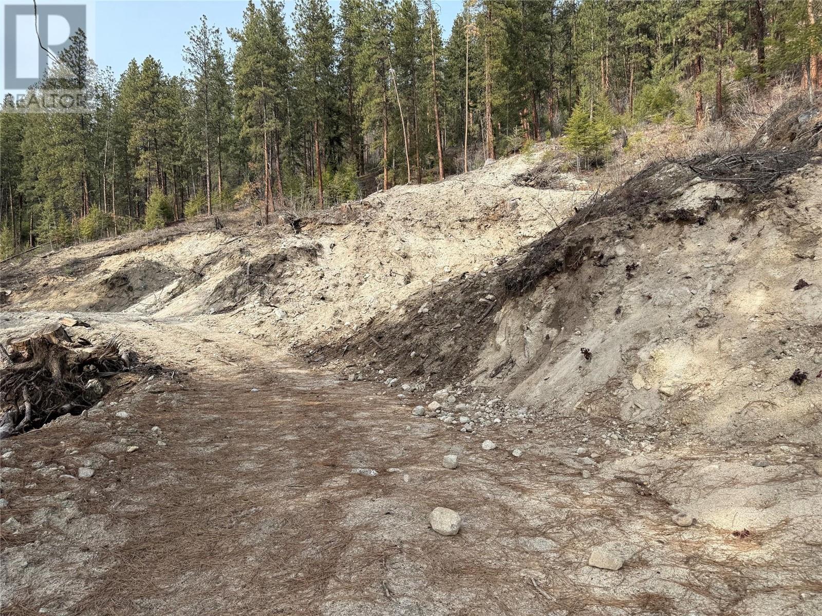  9703 3A Highway, Kuskanook