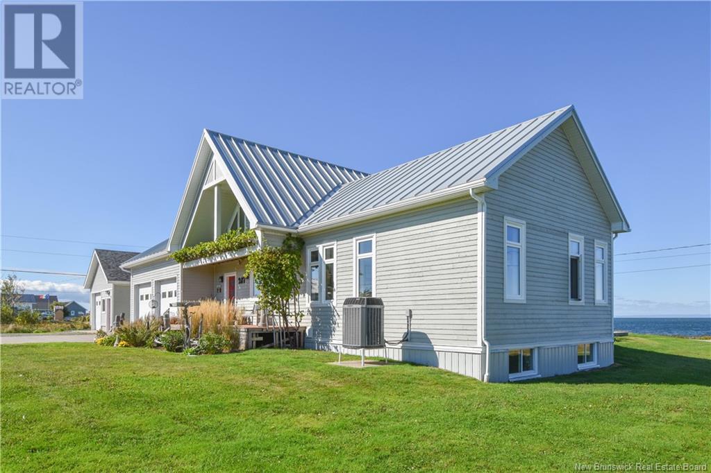 Photo 5 of 287 Rue De Lile Street, Caraquet NB