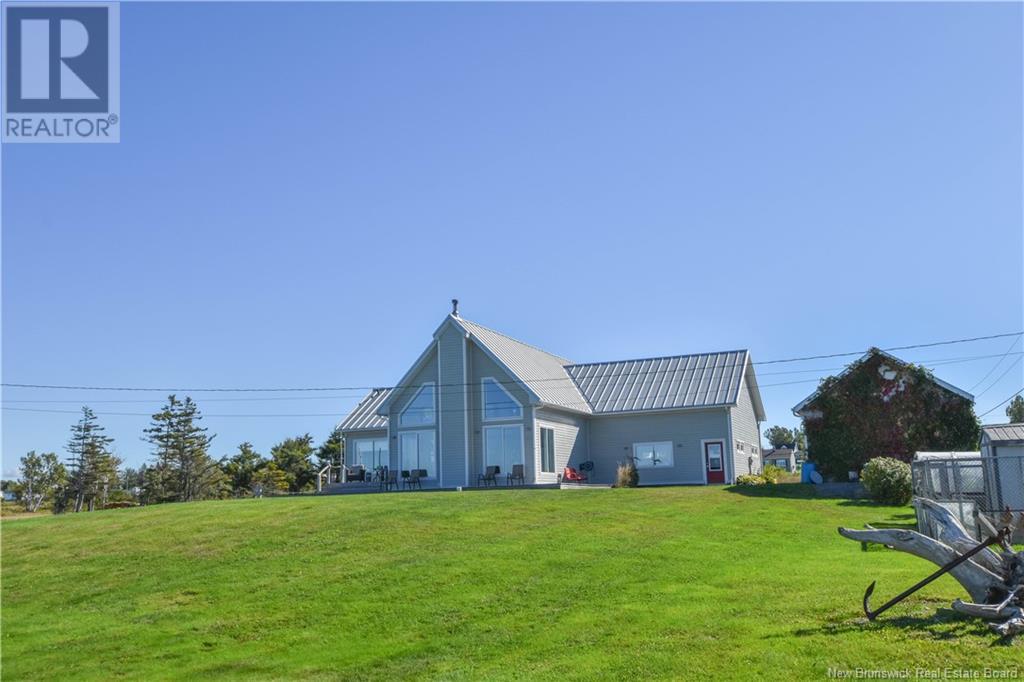 Photo 10 of 287 Rue De Lile Street, Caraquet NB