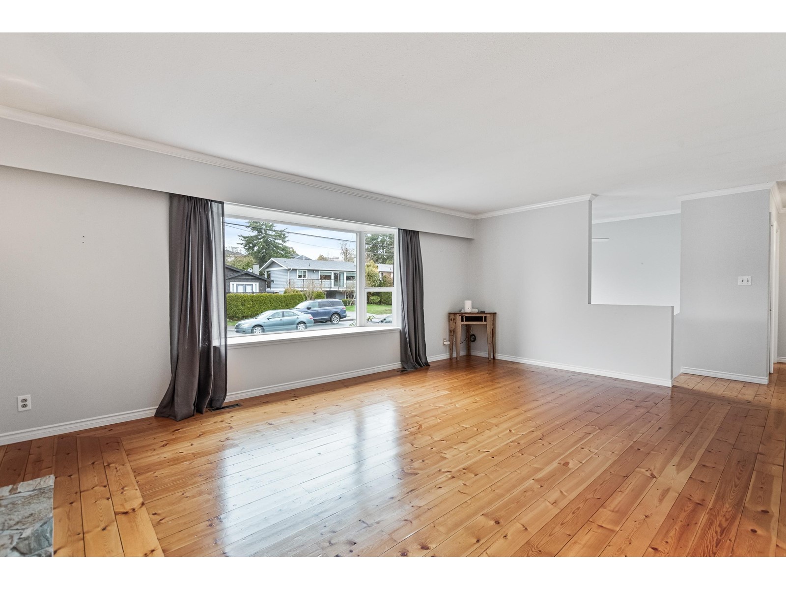 1430 MAPLE STREET, White Rock real estate listing R2977866