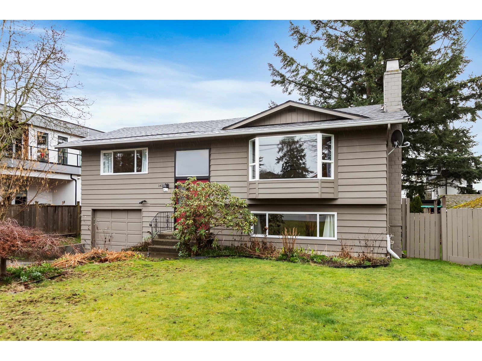 1430 MAPLE STREET, White Rock real estate listing R2977866