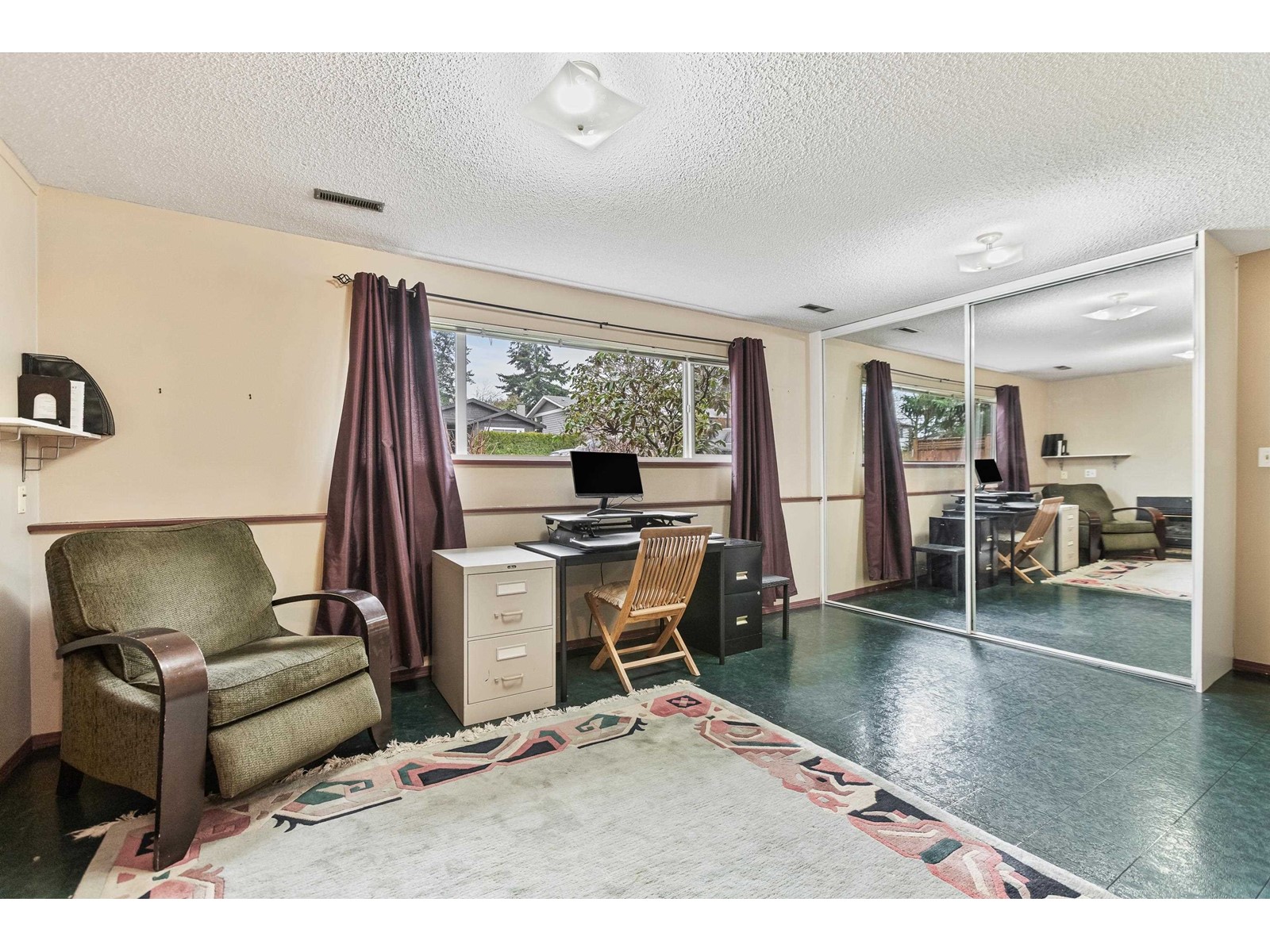 1430 MAPLE STREET, White Rock real estate listing R2977866