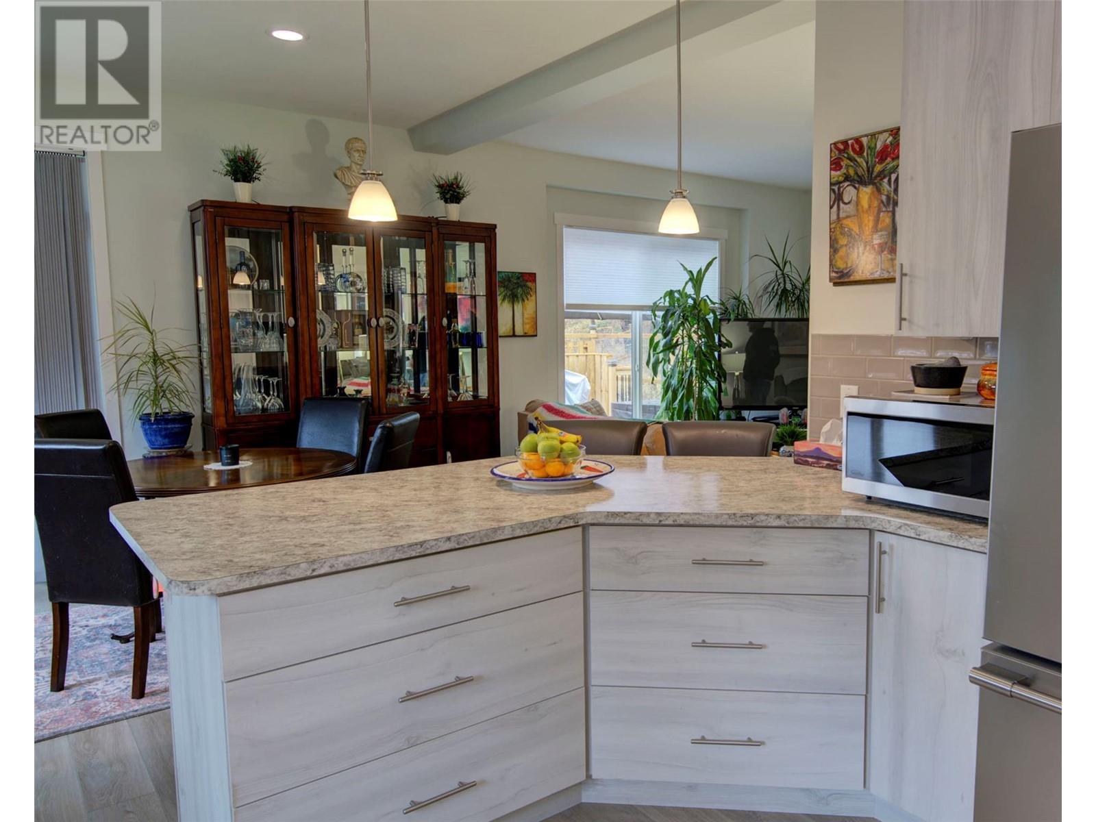  9468 Houghton Road, Vernon