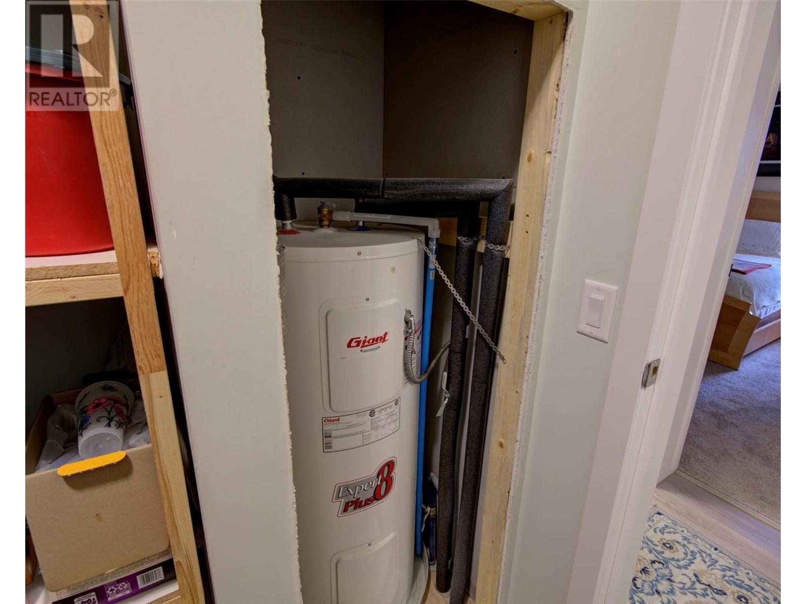  9468 Houghton Road, Vernon