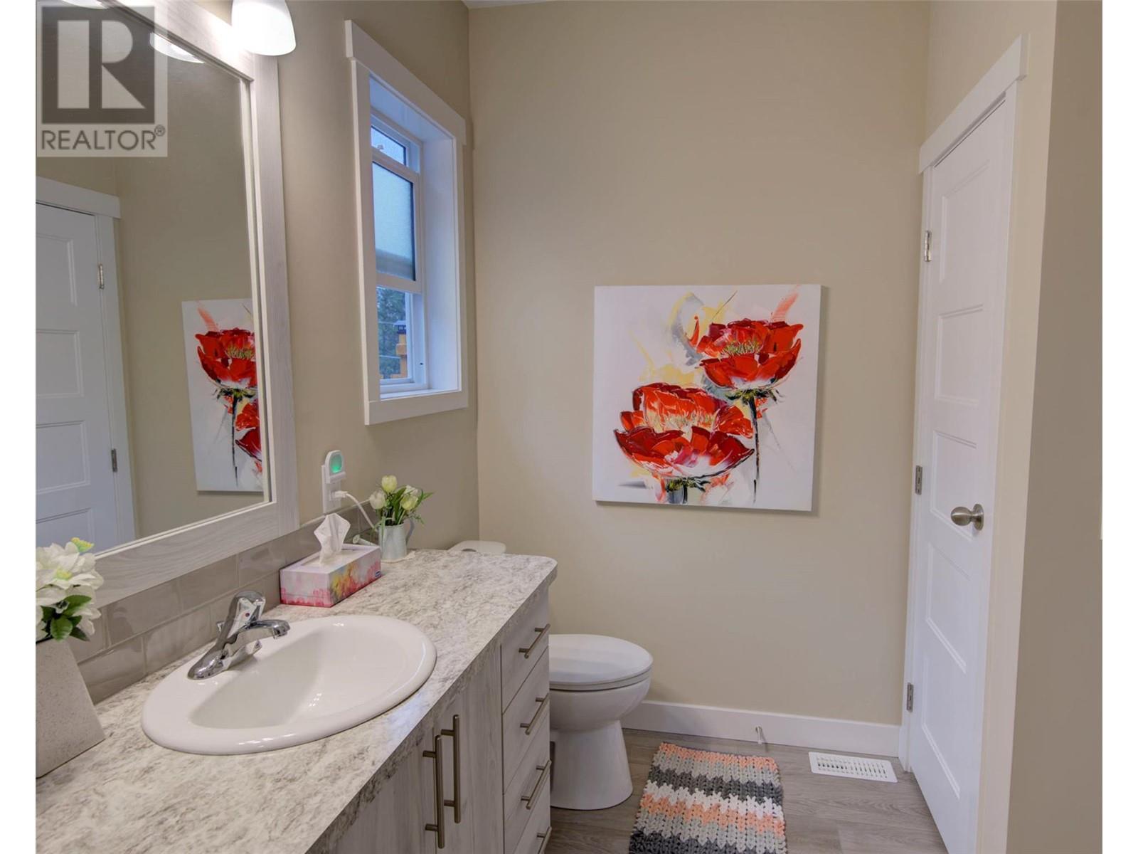  9468 Houghton Road, Vernon