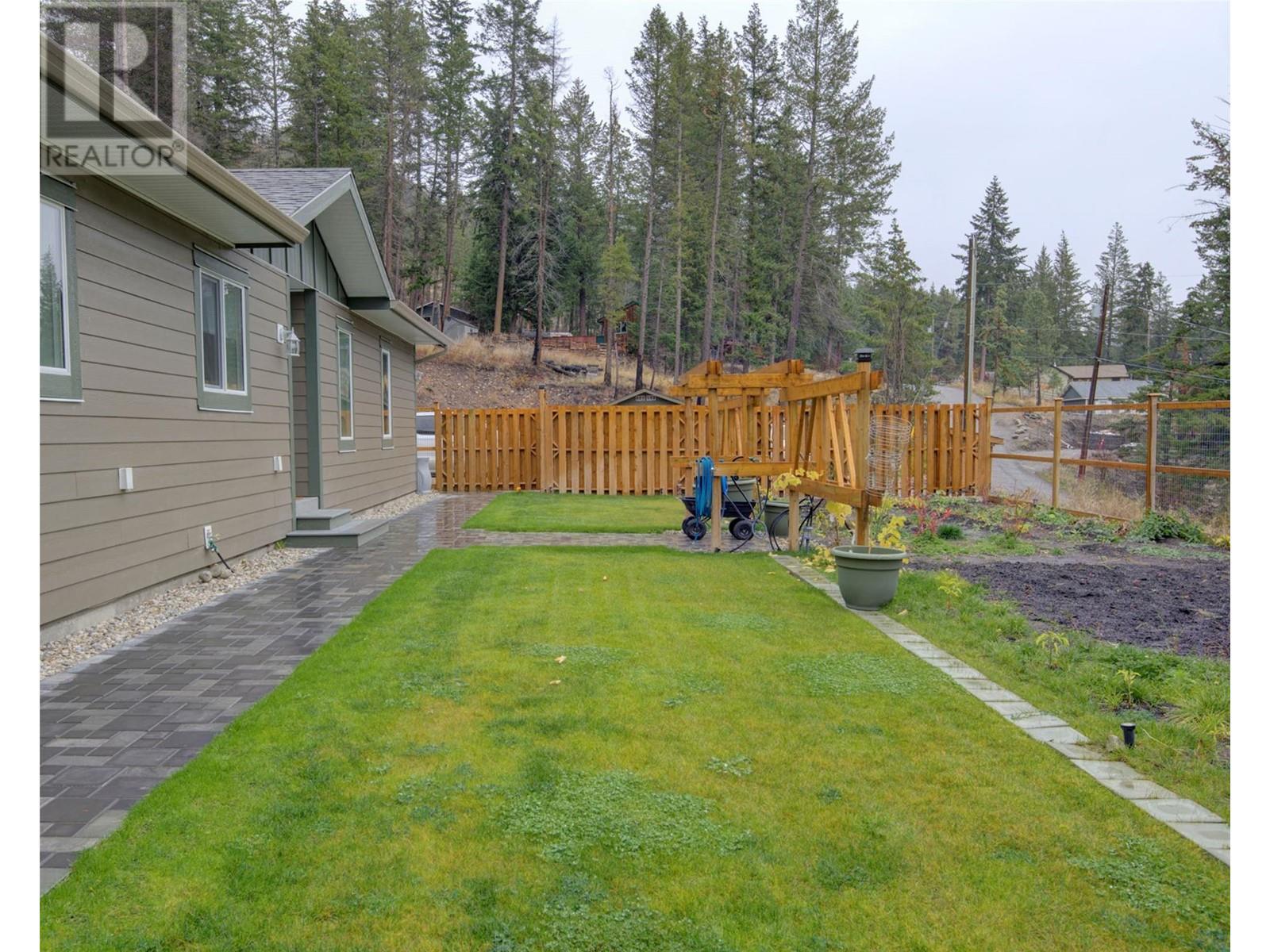  9468 Houghton Road, Vernon