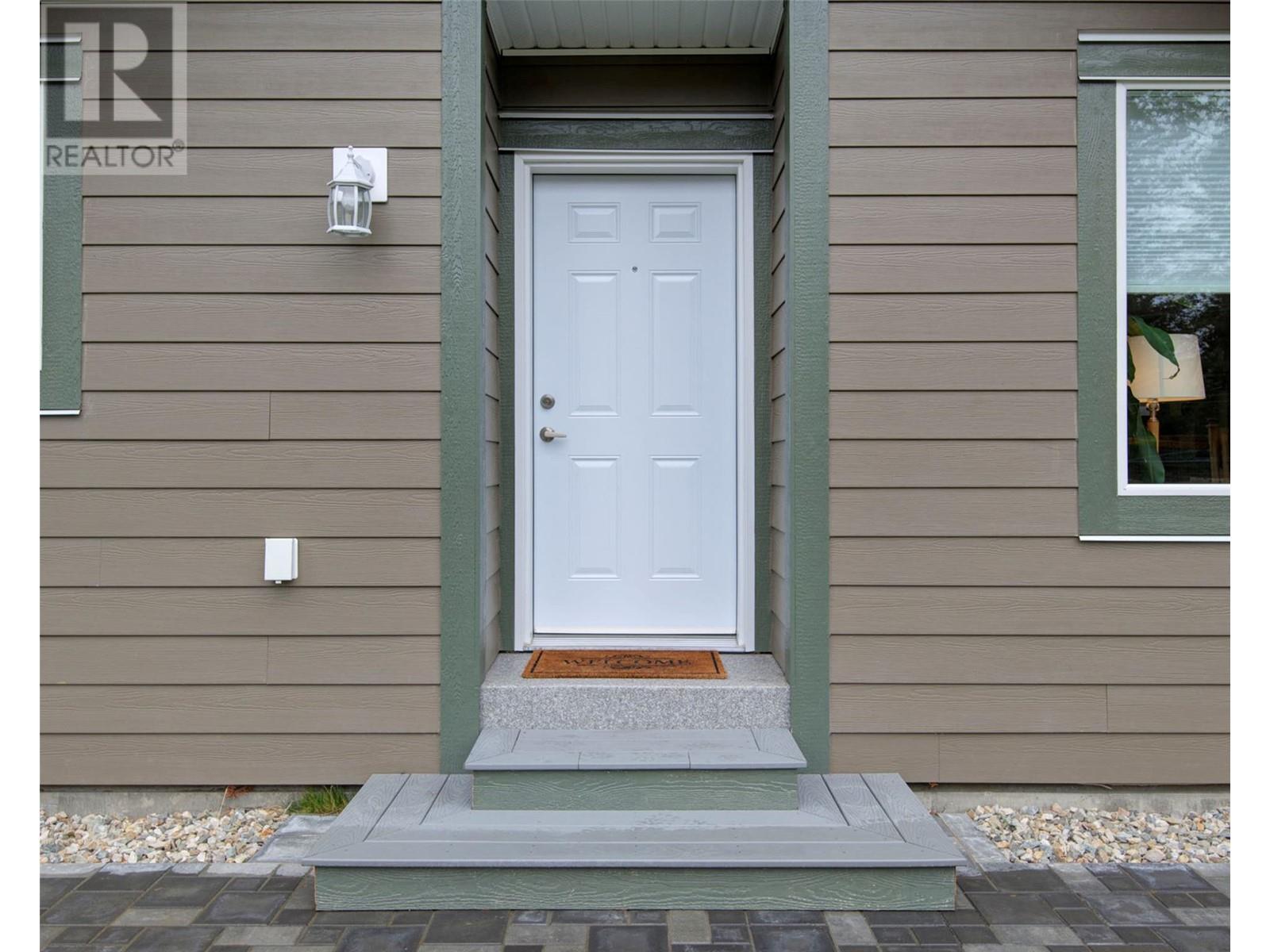  9468 Houghton Road, Vernon