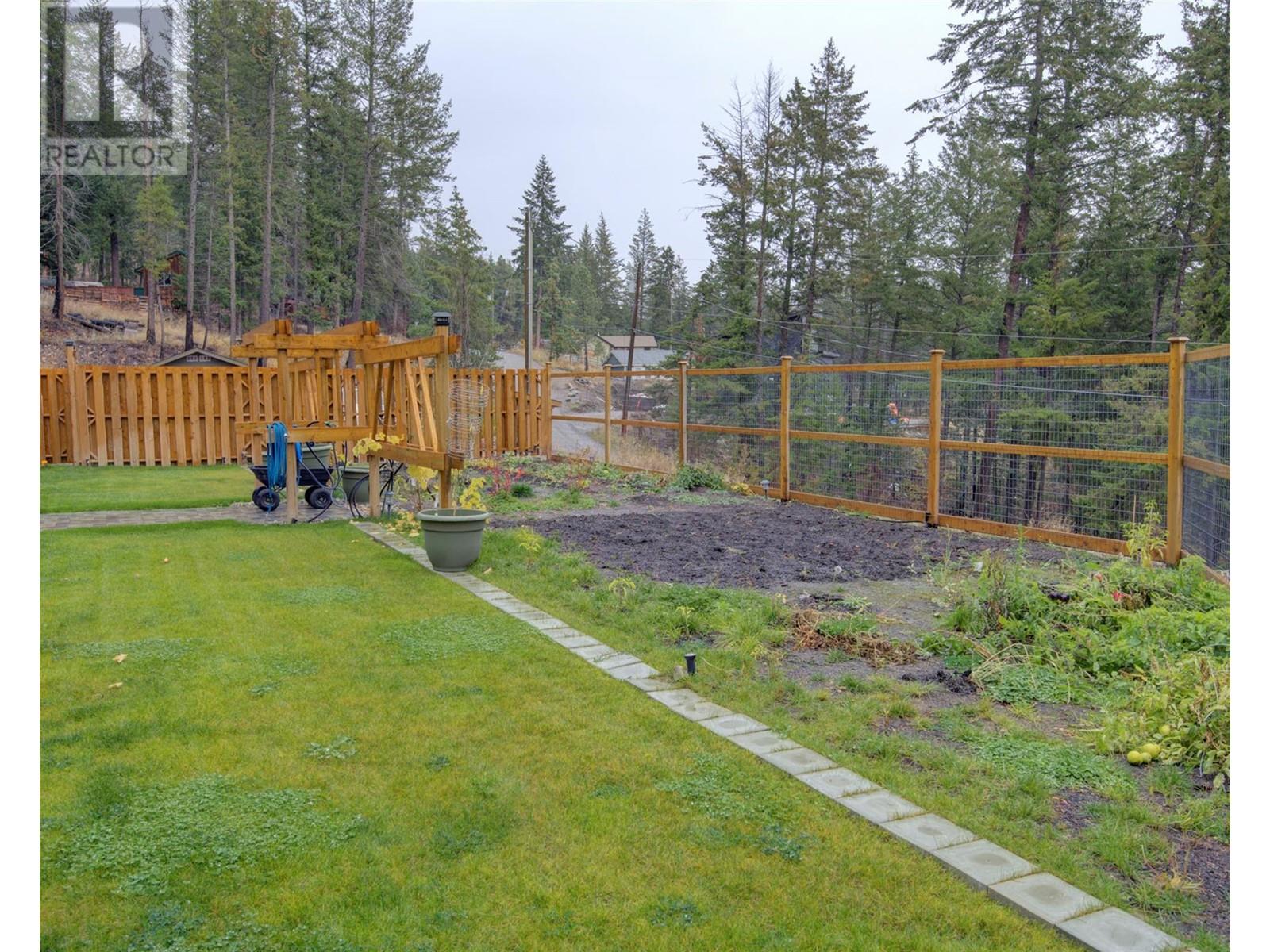  9468 Houghton Road, Vernon